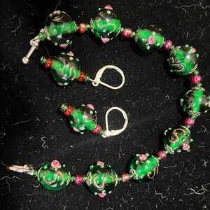 Handmade Green and Pink Beaded Bracelet